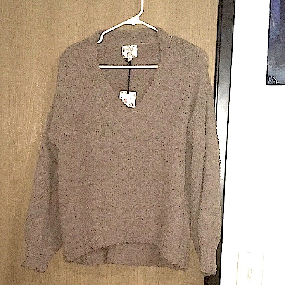 Size medium cafe brown terra-cotta sweater v neck